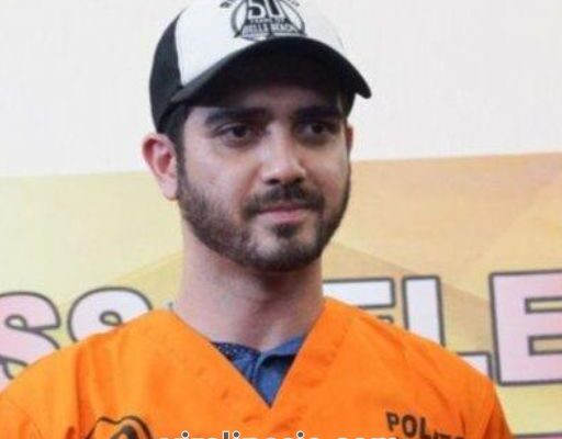 Fachri Albar Ditangkap Terkait Kasus Penyalahgunaan Narkoba Fachri Albar Ditangkap