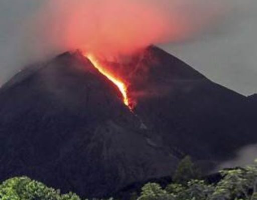 Gunung Merapi Gunung Merapi