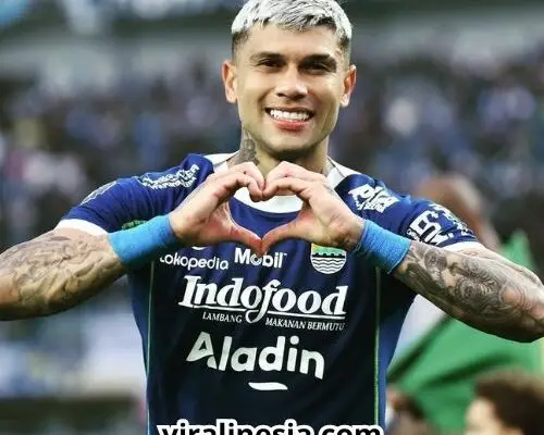 Profil Lengkap Ciro Alves: Perjalanan Karier dan Prestasi Profil Lengkap Ciro Alves